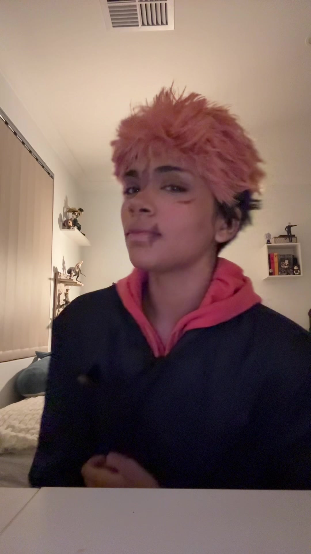 @V4NE