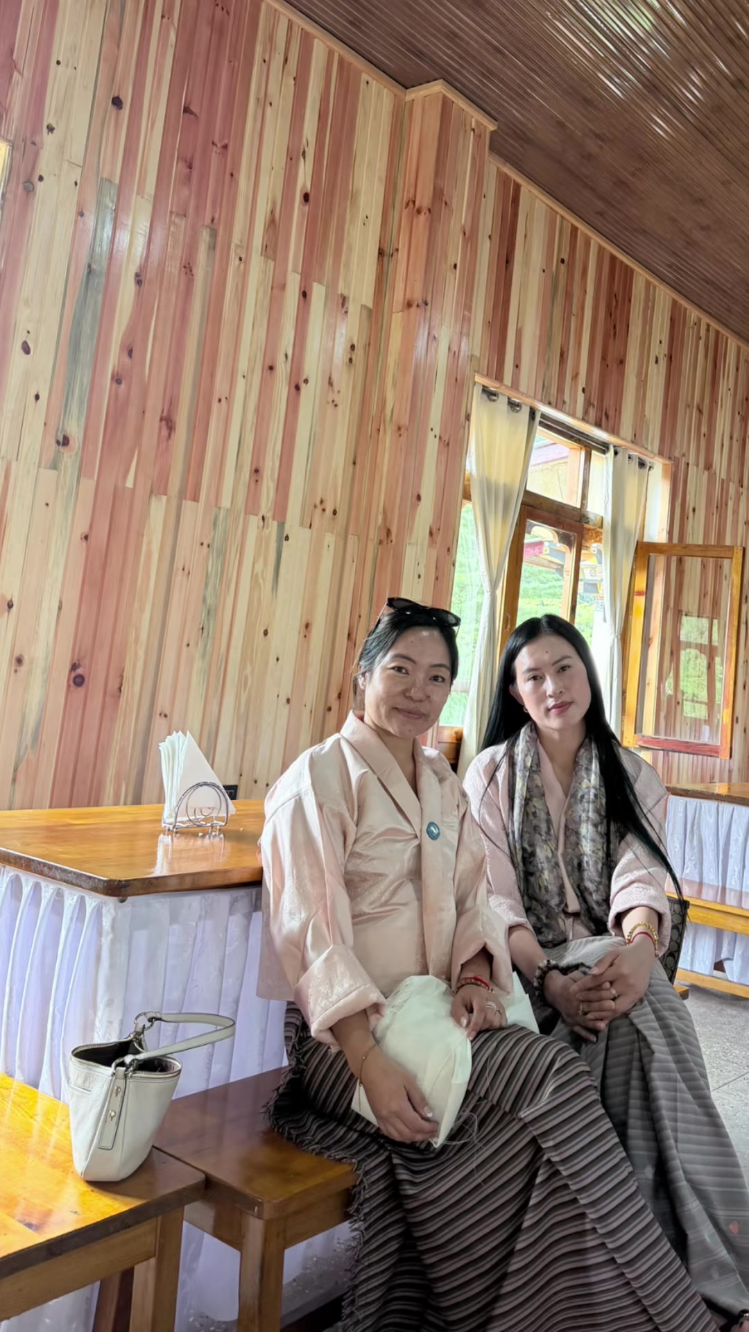 @པདྨZam