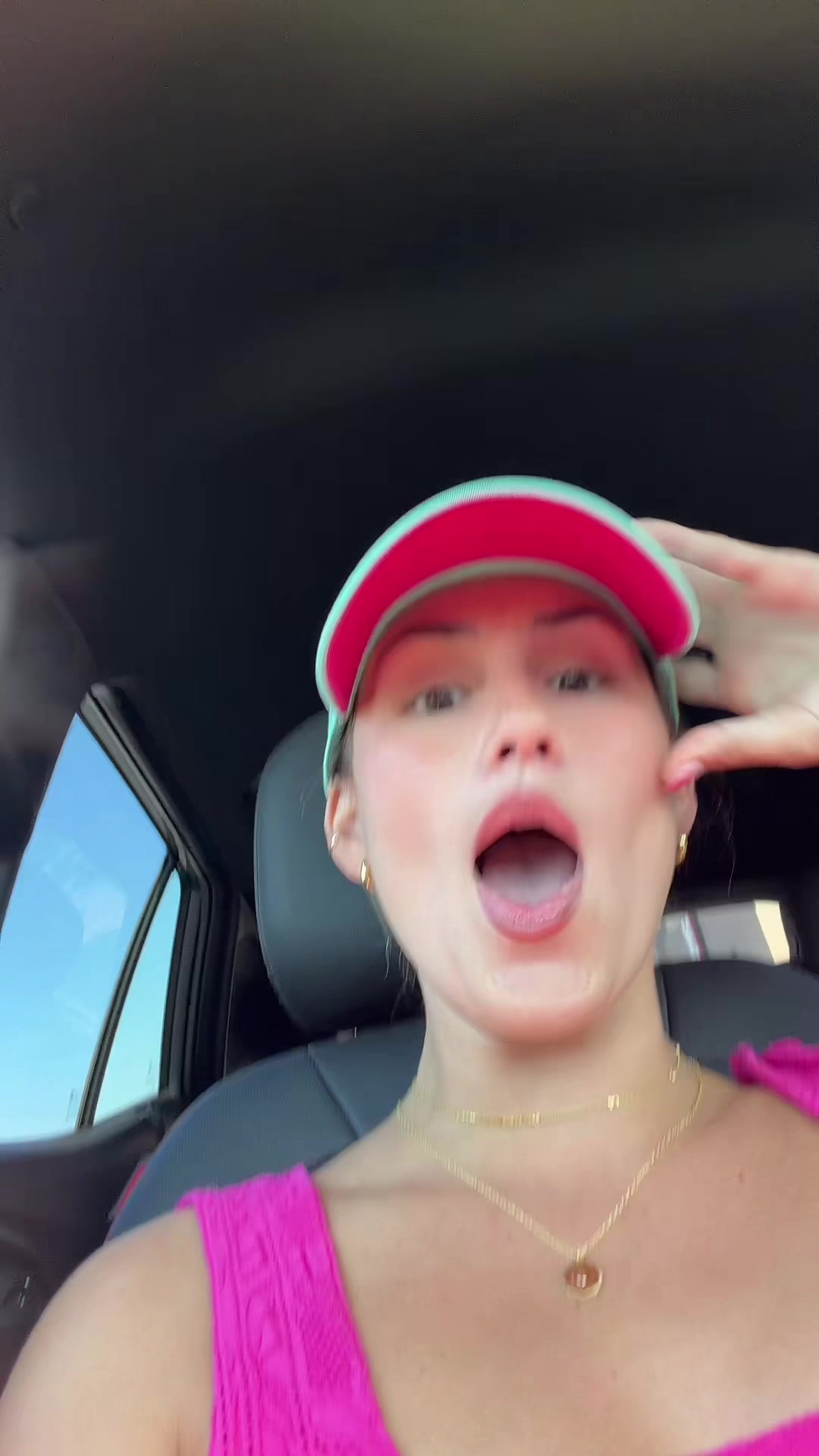 @cl0ie