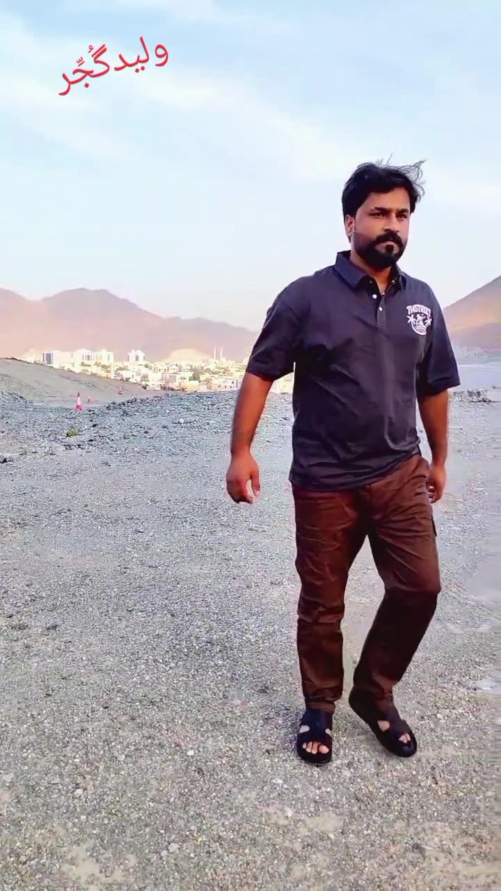 @ولید گُجر شکرگڑ ھ
