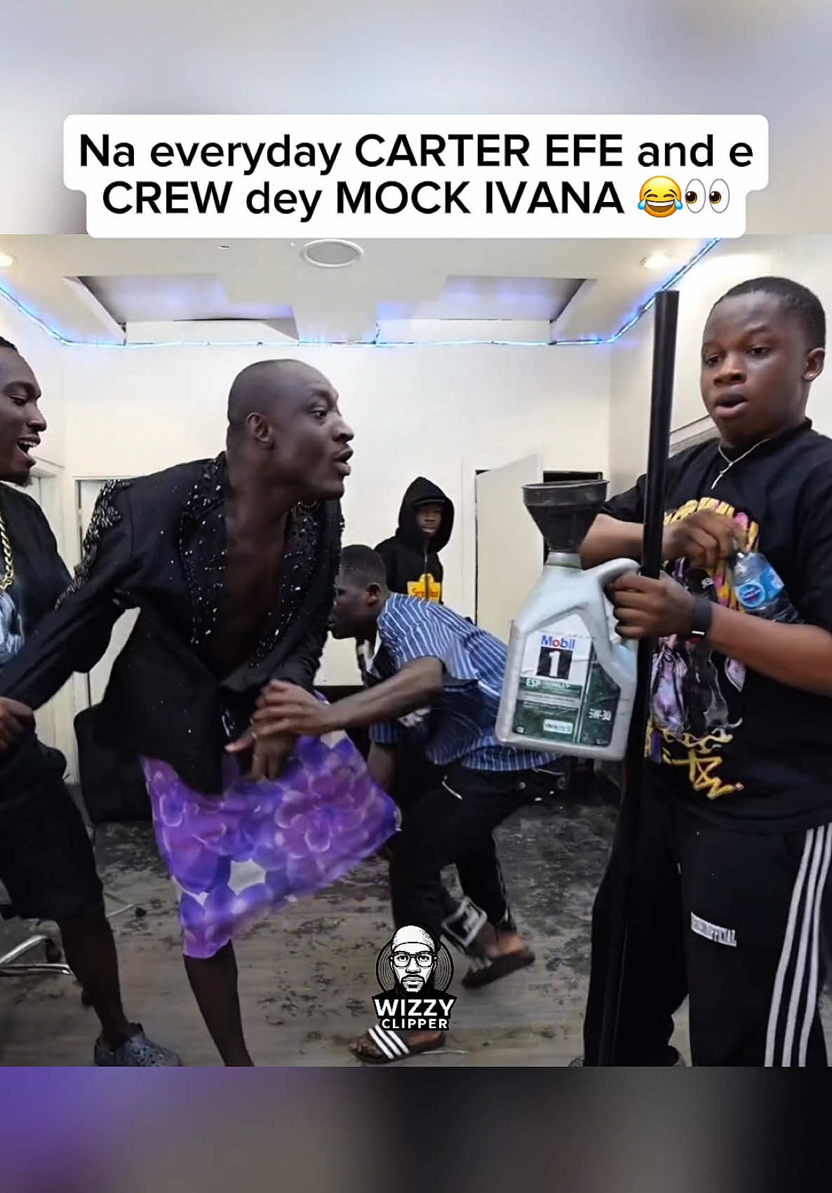 @WIZZY CLIPPER
