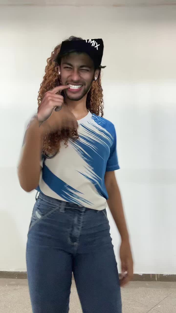 @yasneiff