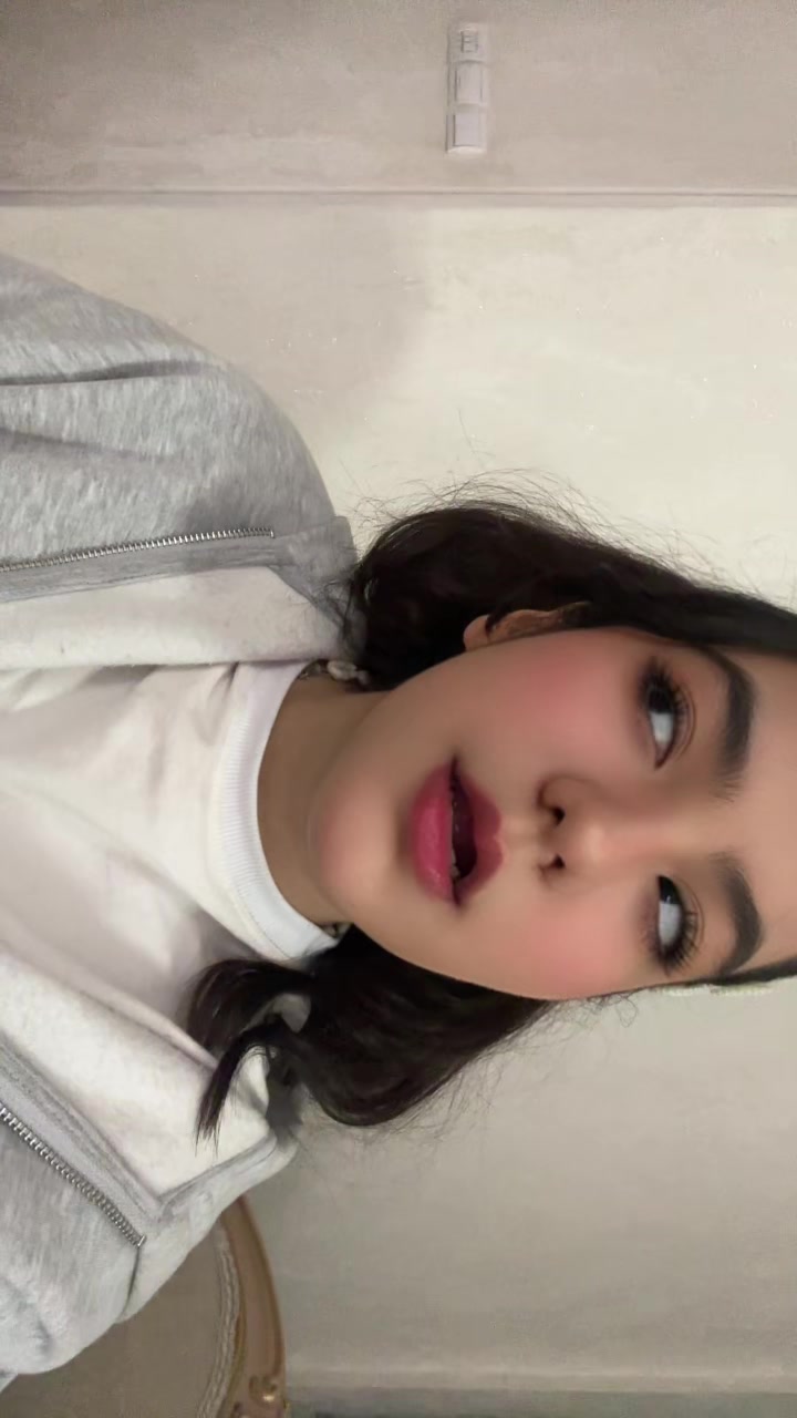 @Melina