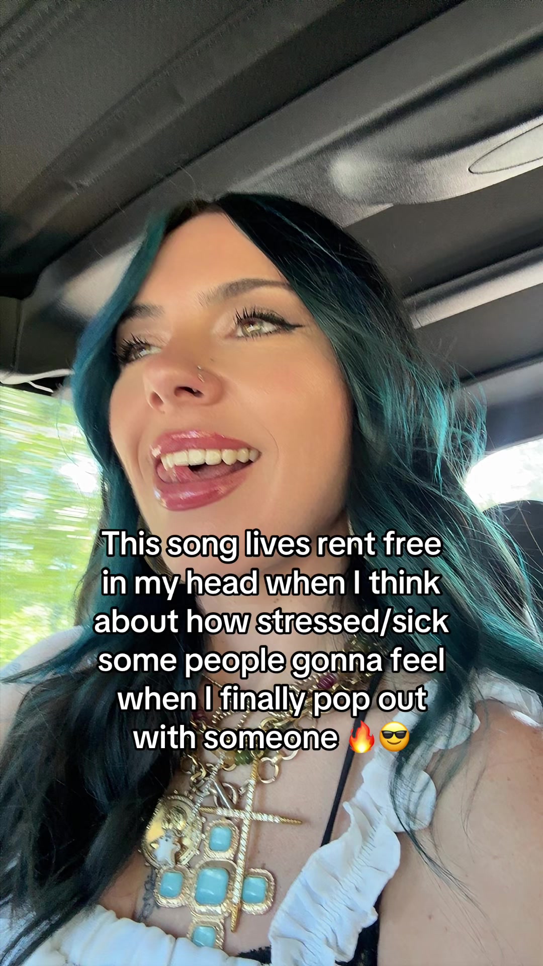 @Kaytee_👻
