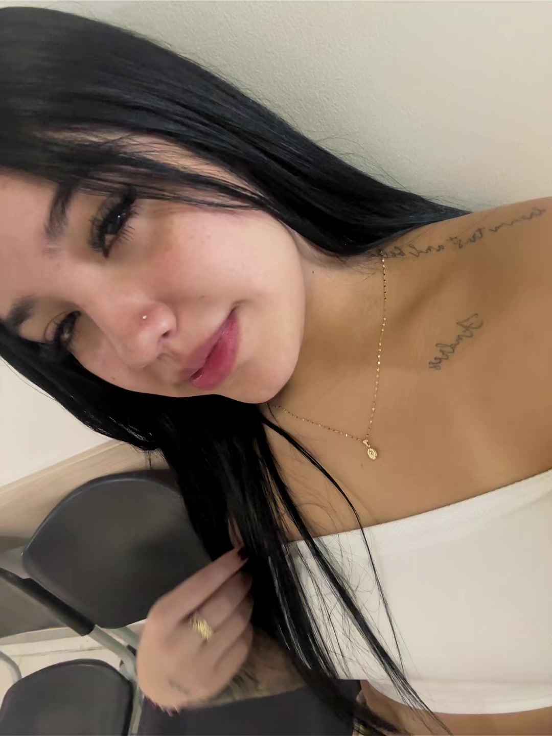 @•𝐿𝒶𝓊🖤