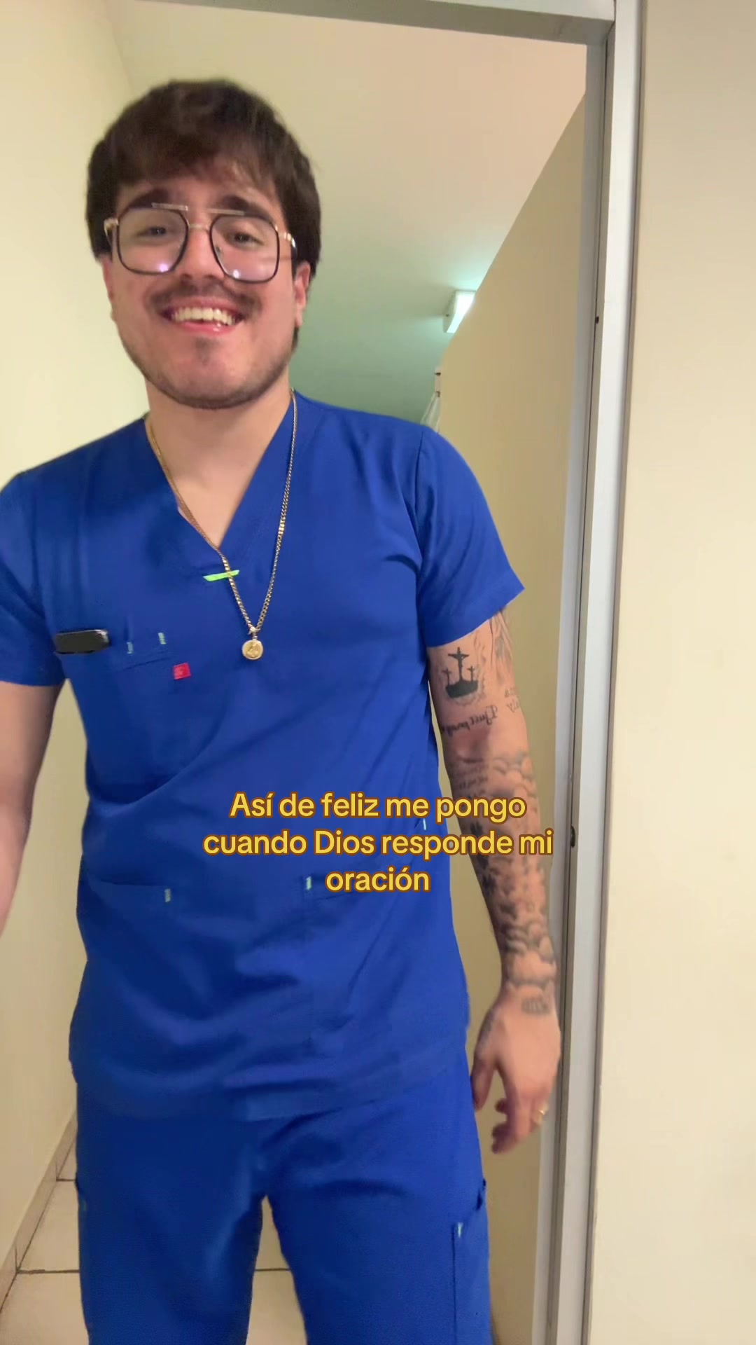 @Esquer