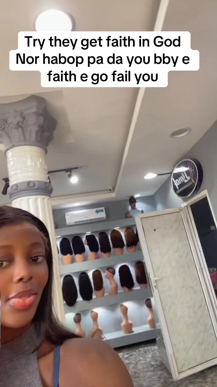 @EllaDella