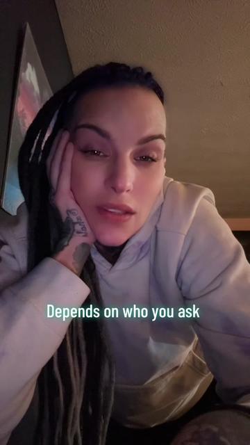 @blue_eyed_menace