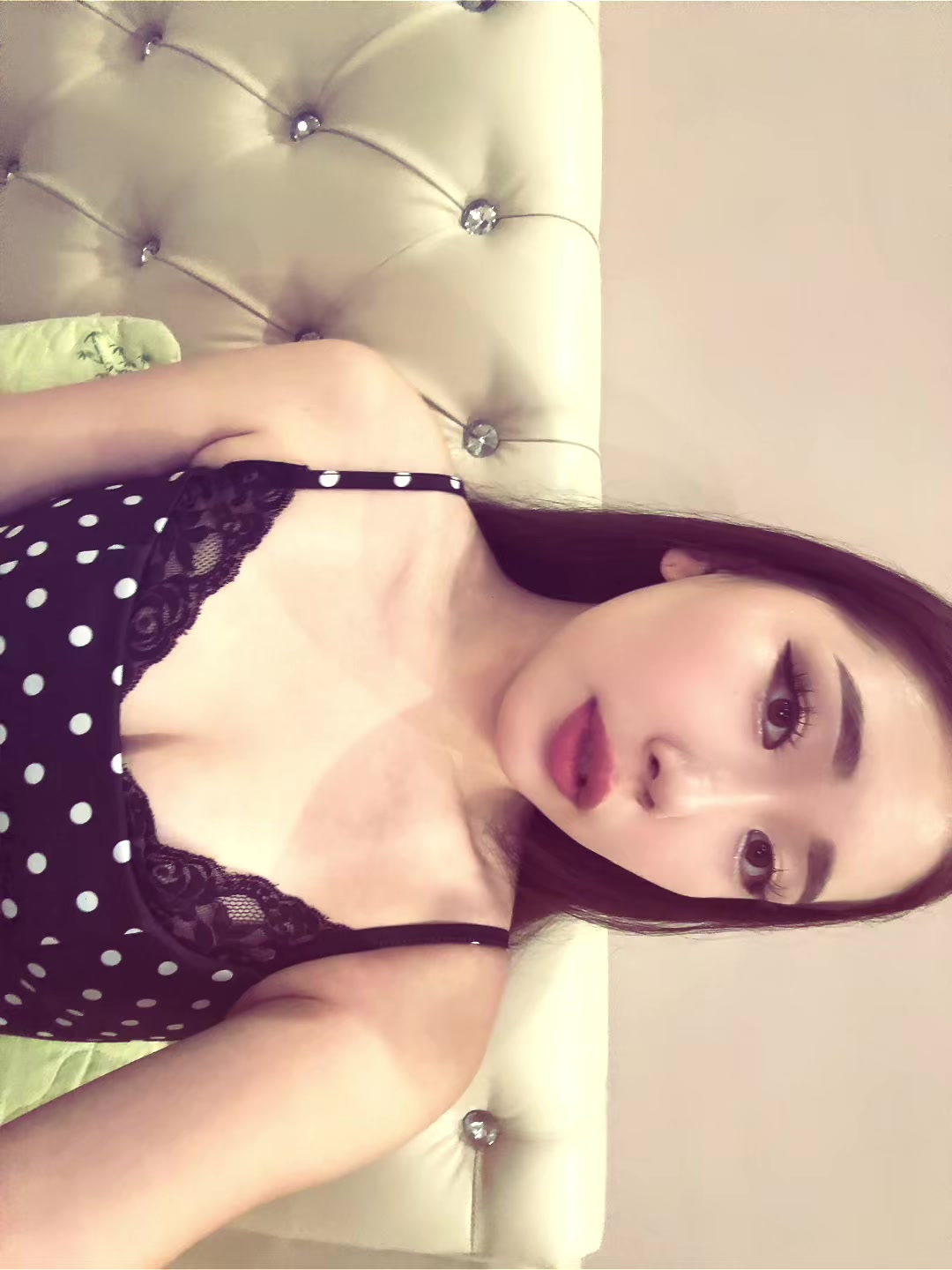 @...