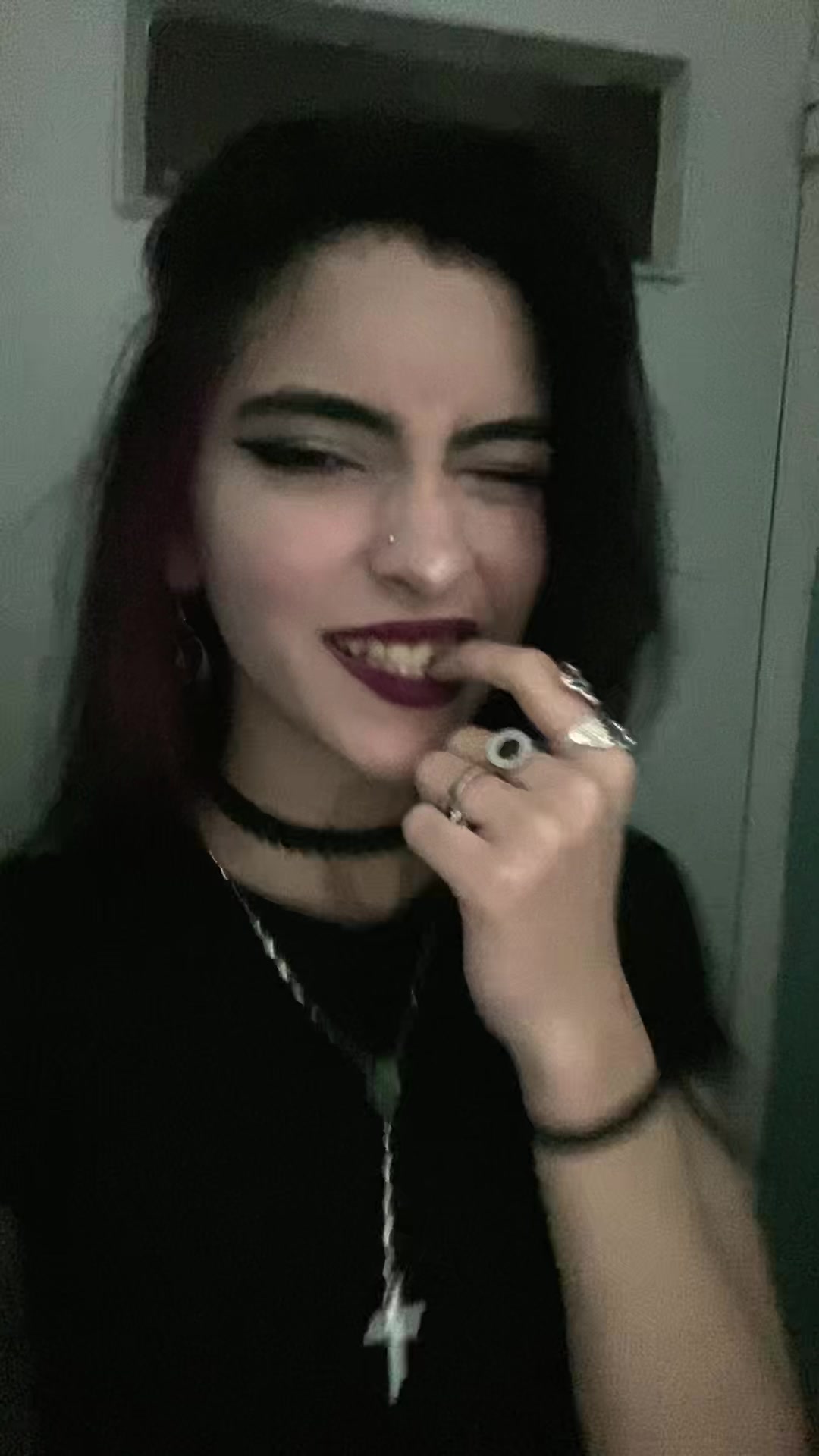 @Vxcky