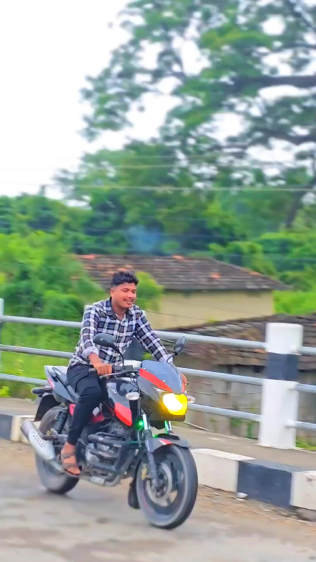 @saroj mahara123