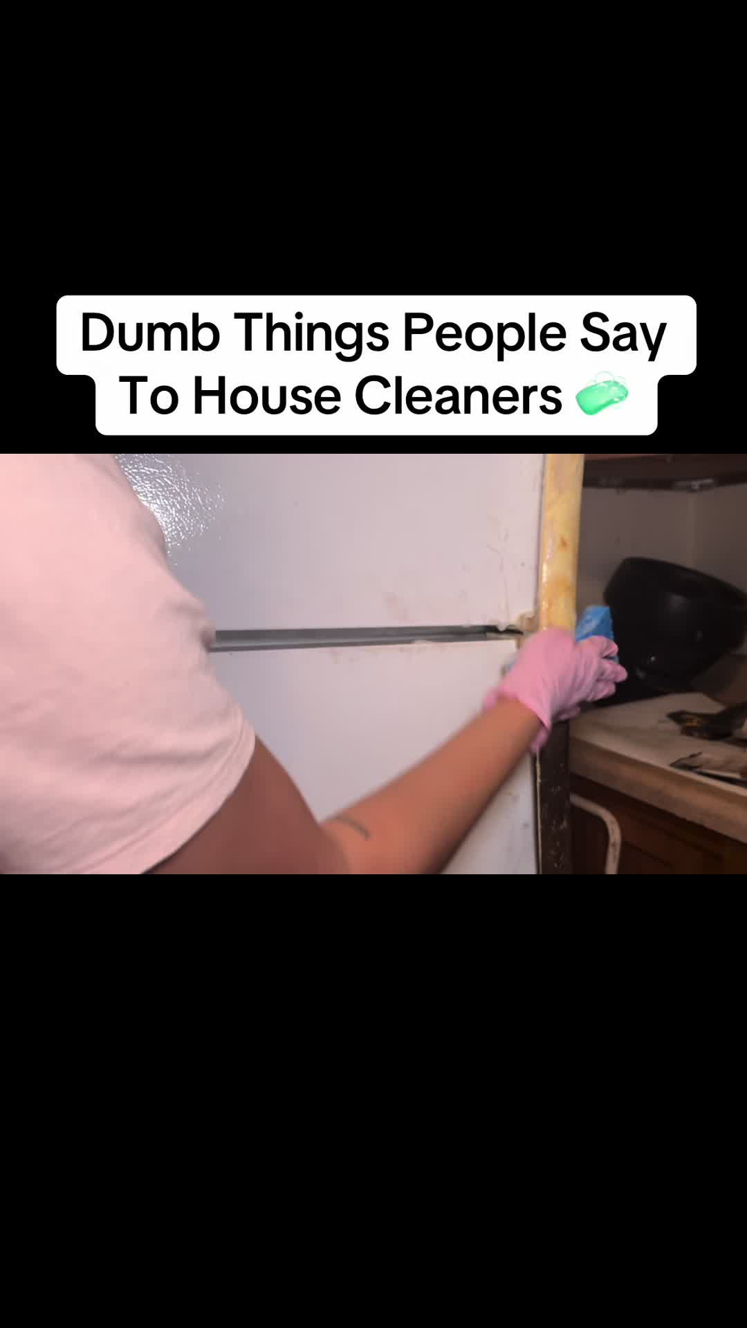 @Clean With Carly
