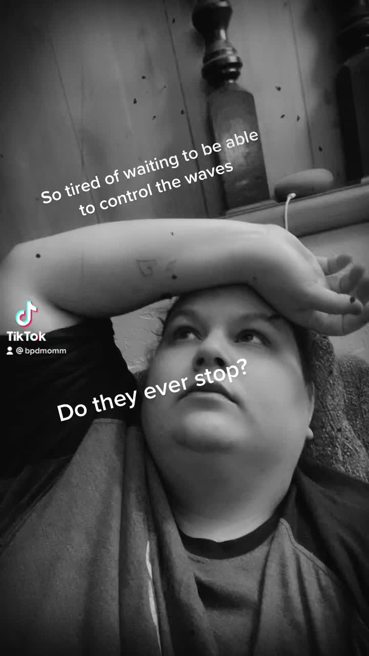 @Jess||medical mom🎗️