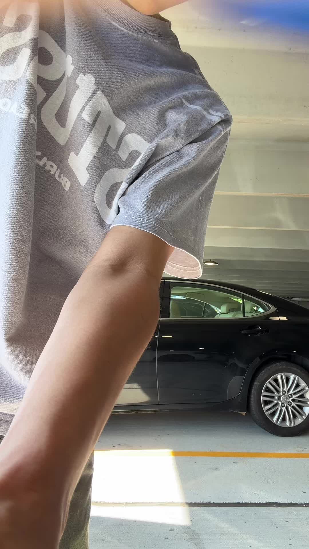 @ronnieleawesome