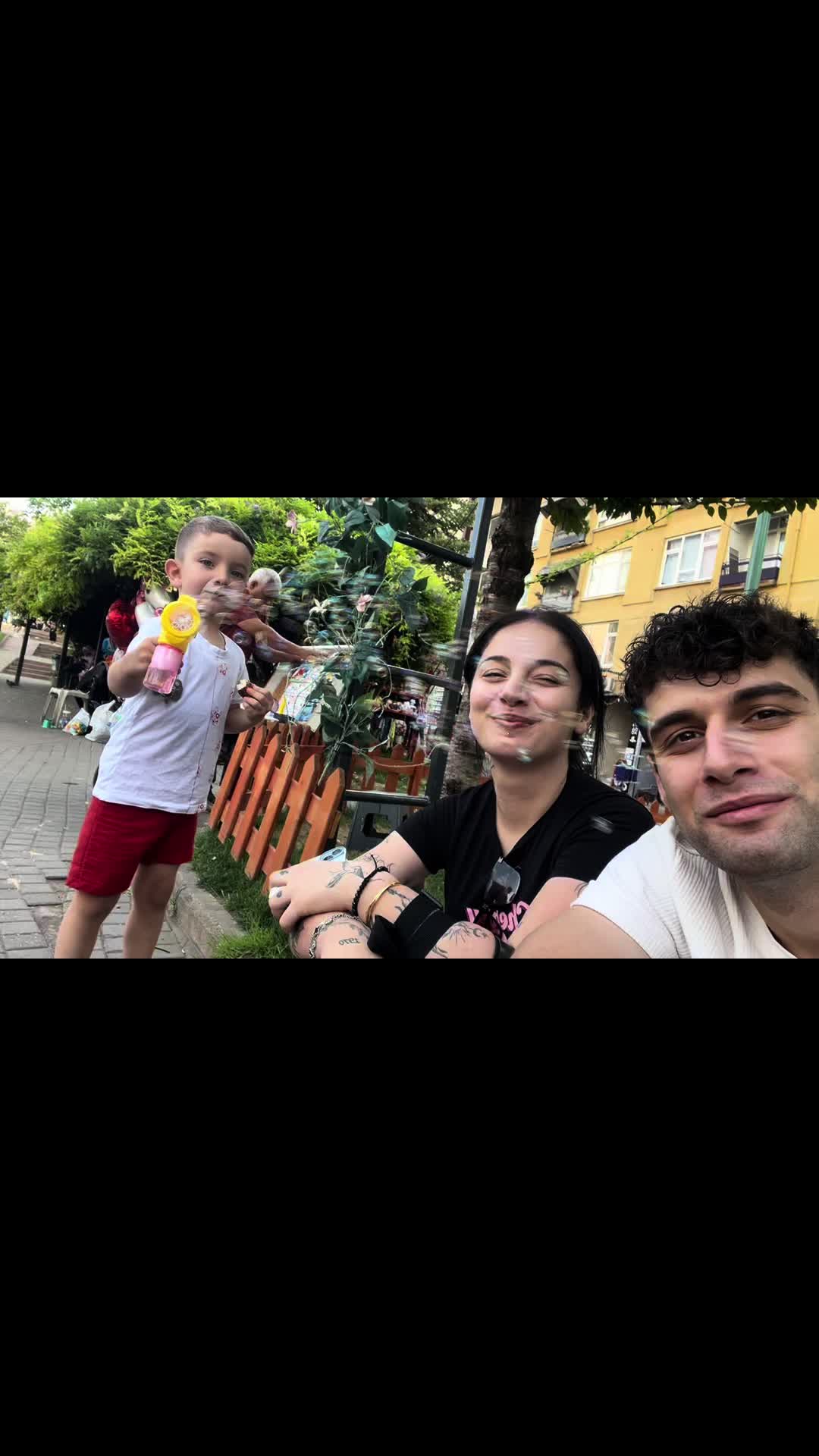 @Ünal