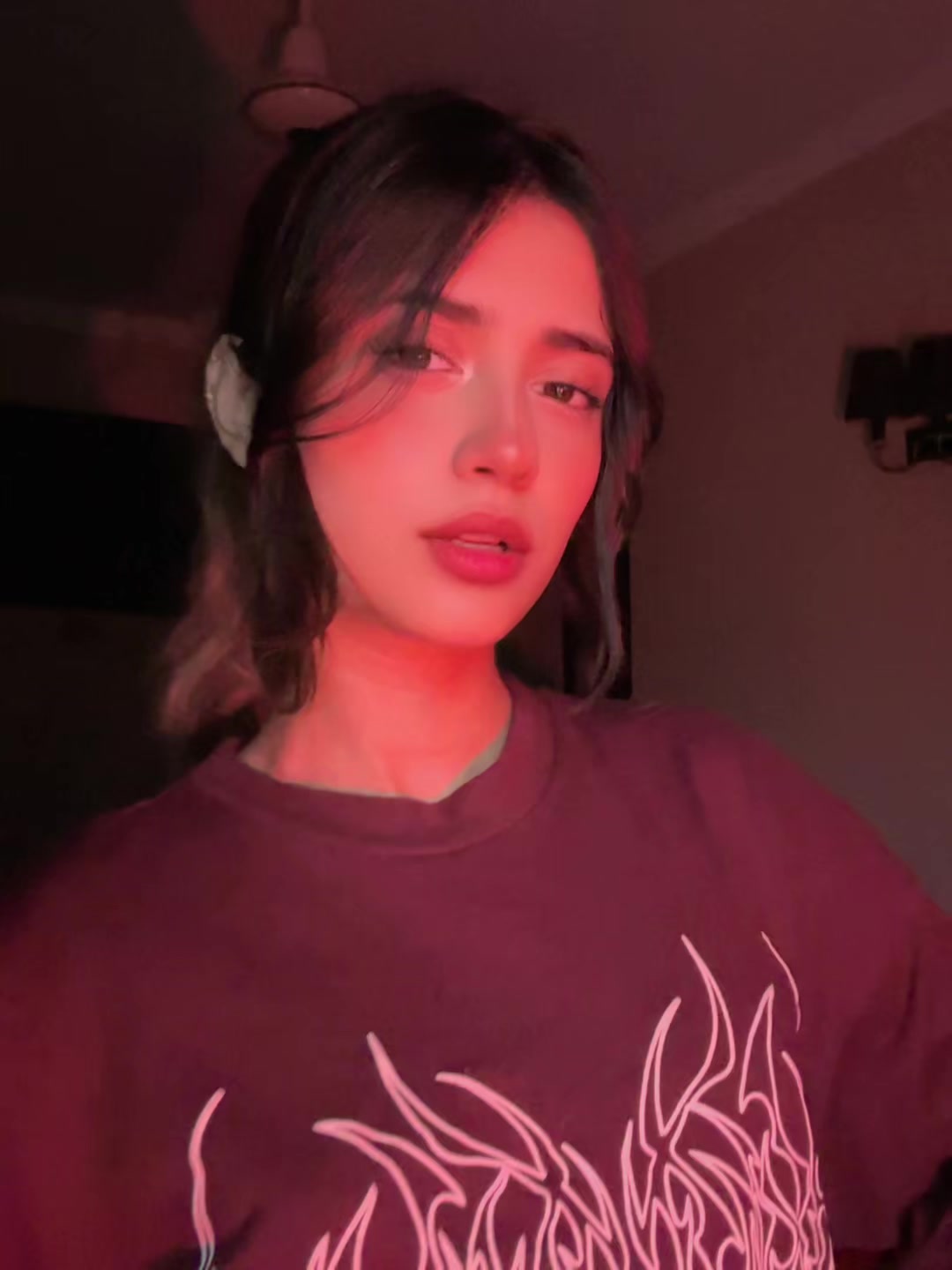 @AyeshEe🌸