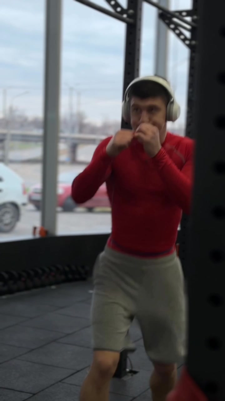 @👹 bald 🥊