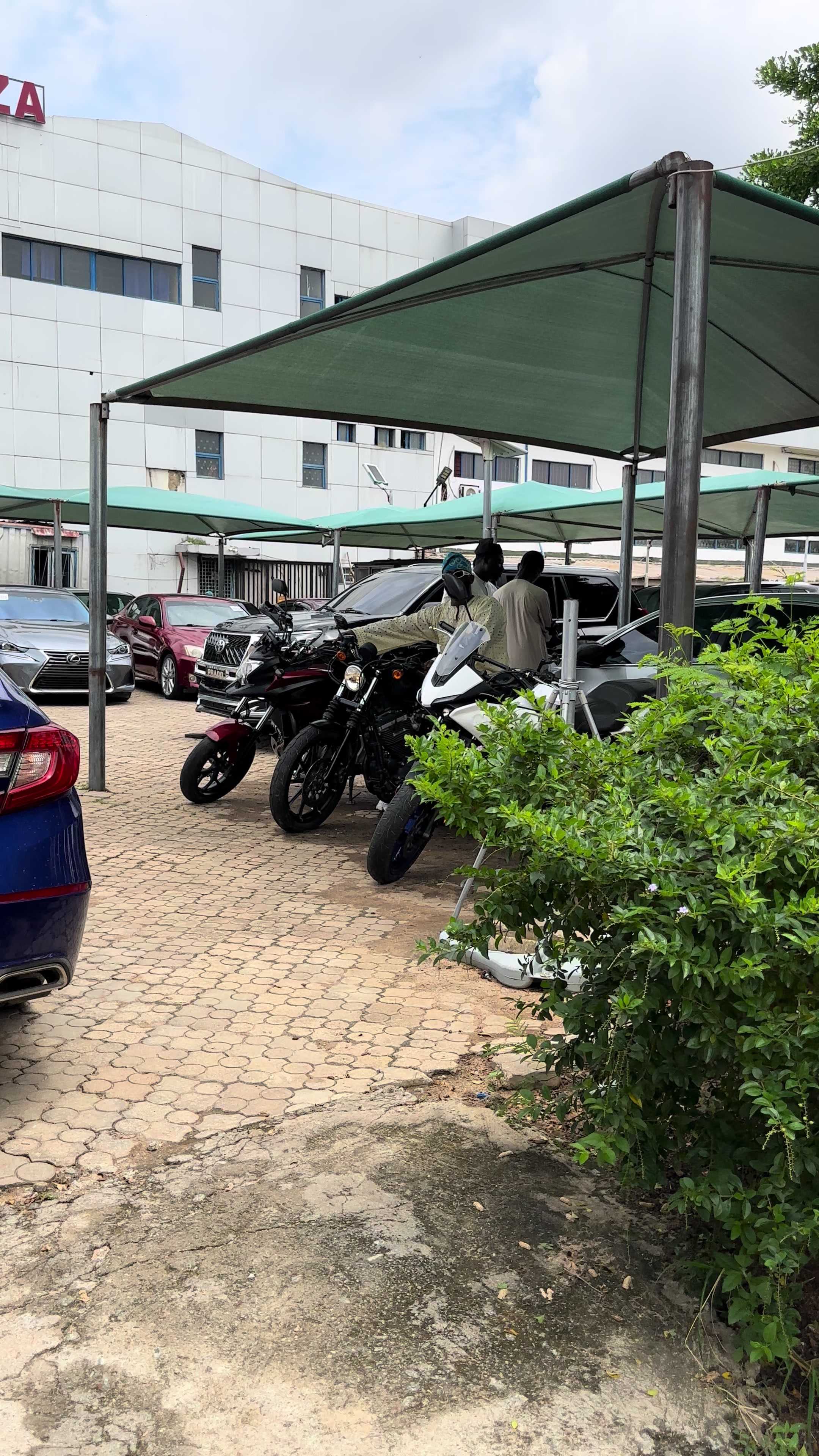 @superbikesandcars