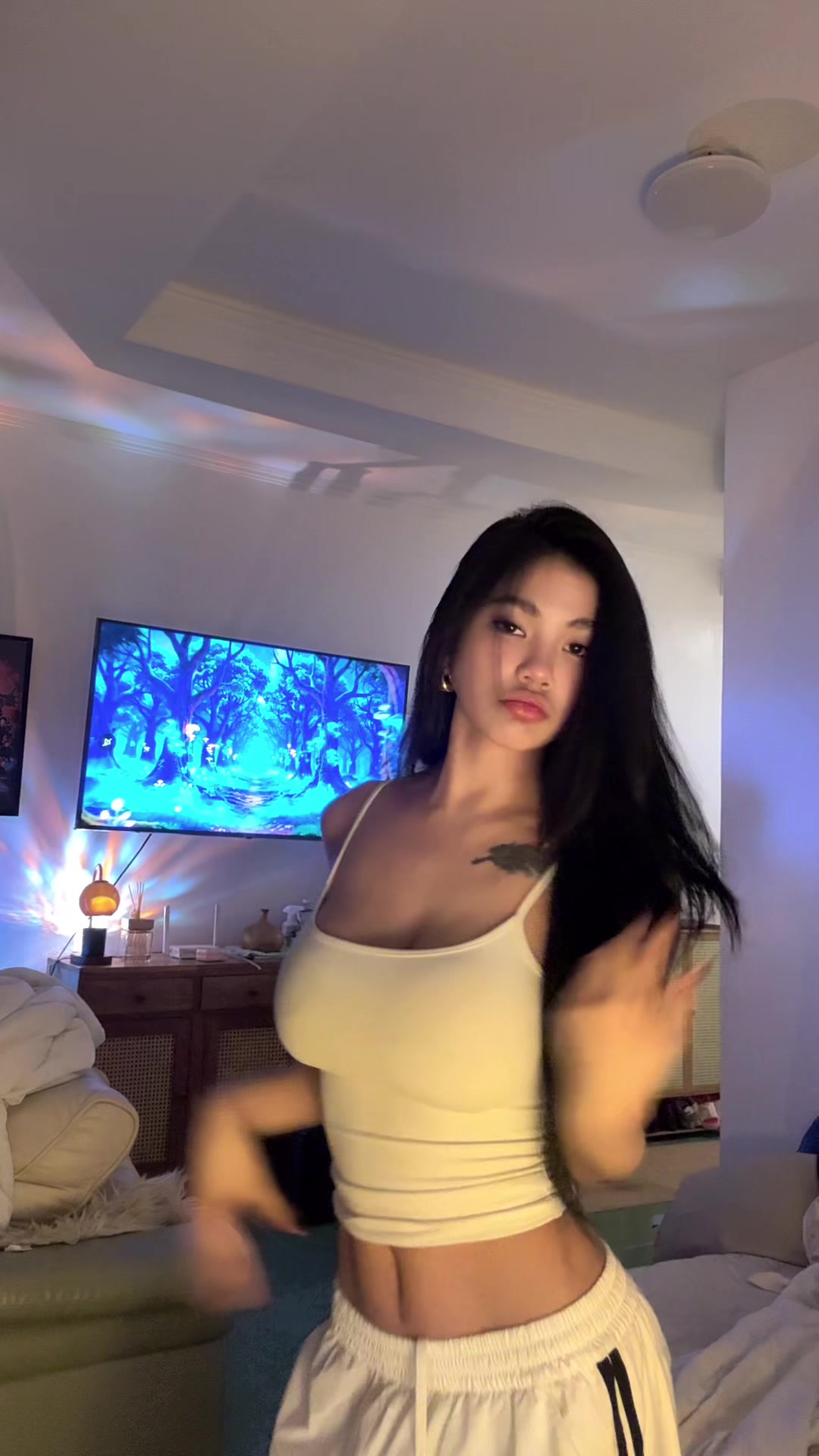 @jessfinn