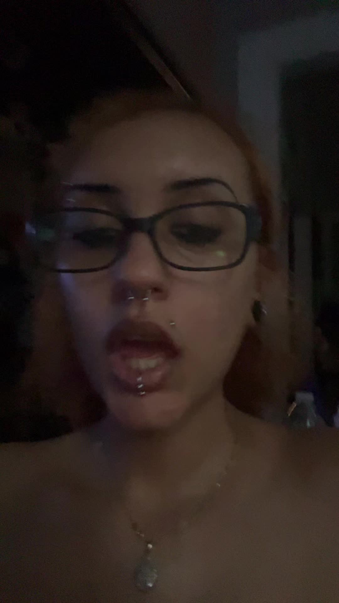 @BEE