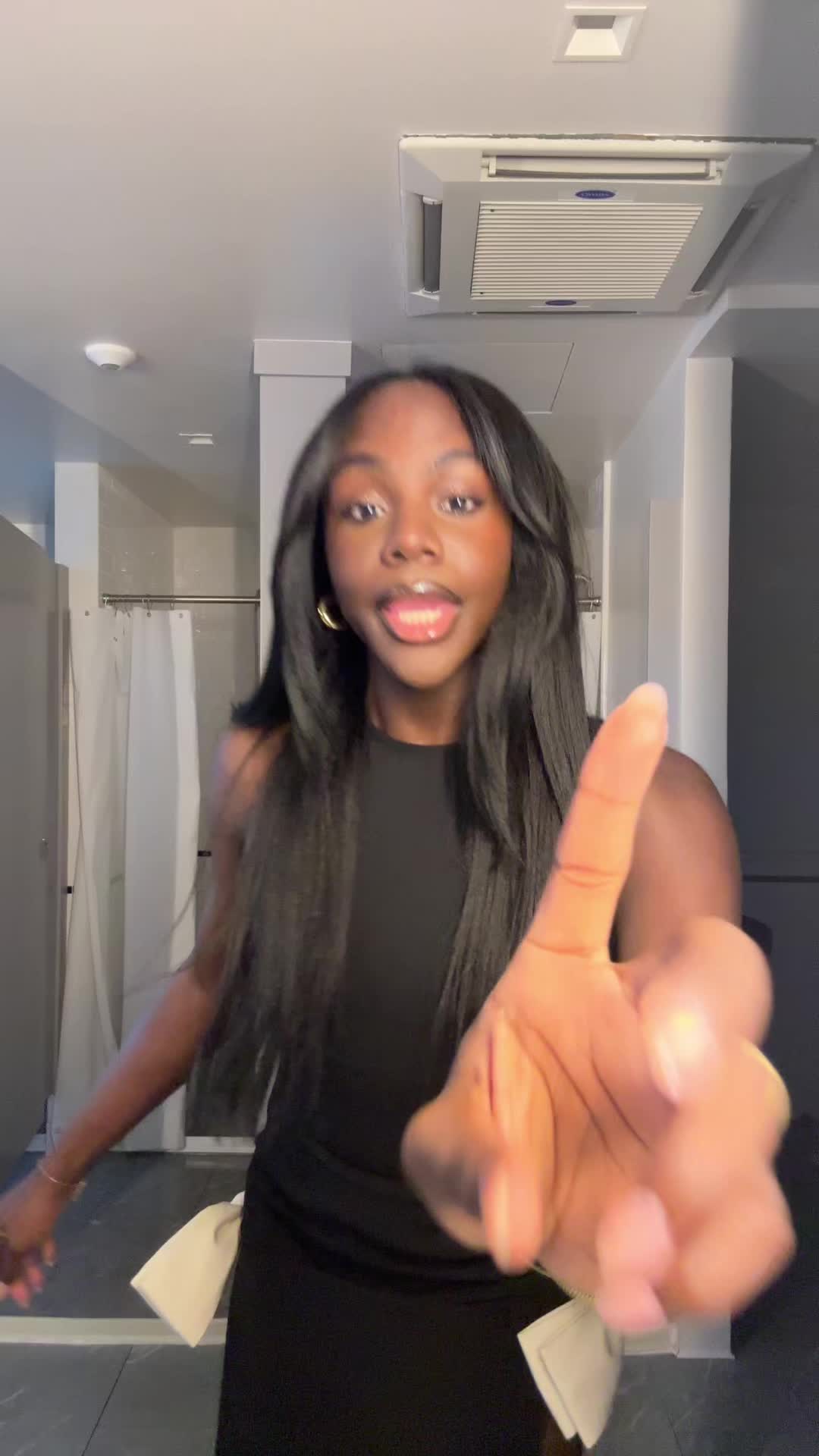 @essence