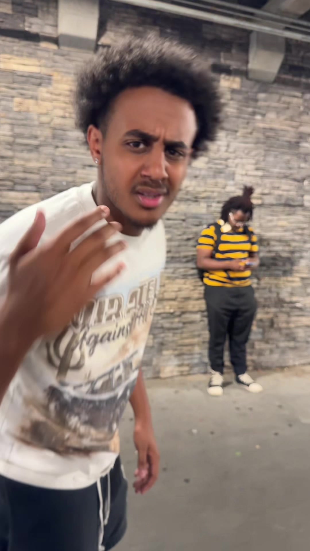 @MrGoopietv