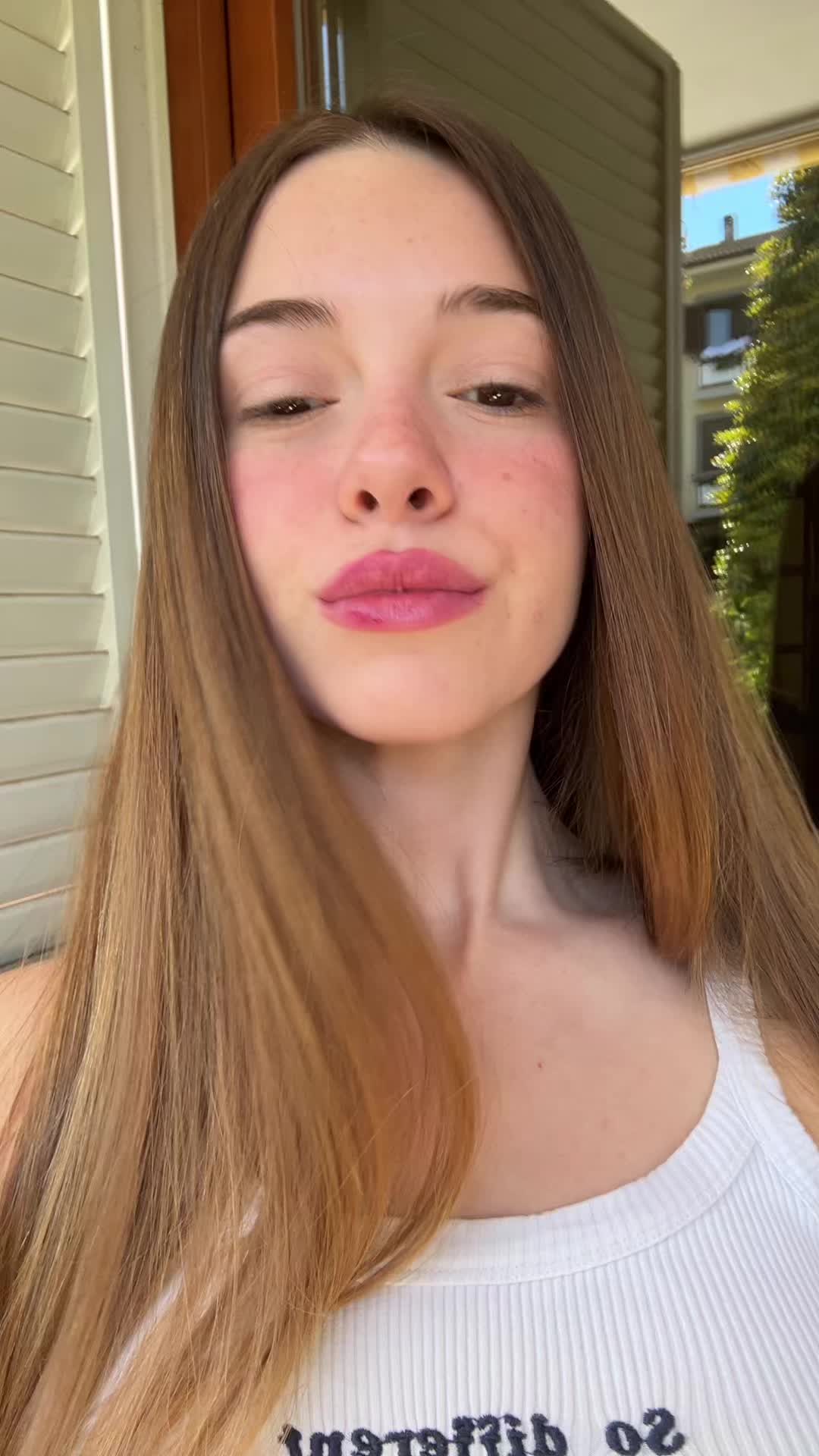 @m👧🏻