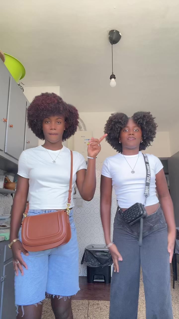 @Two Girl🫶🏽💍😘
