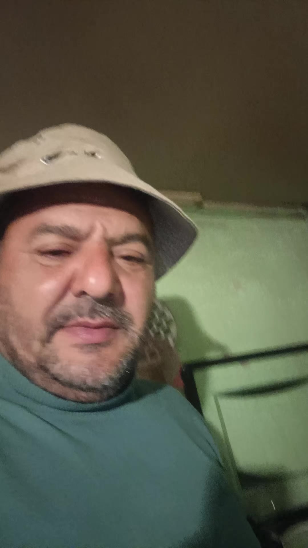 @lüt___Eşqin