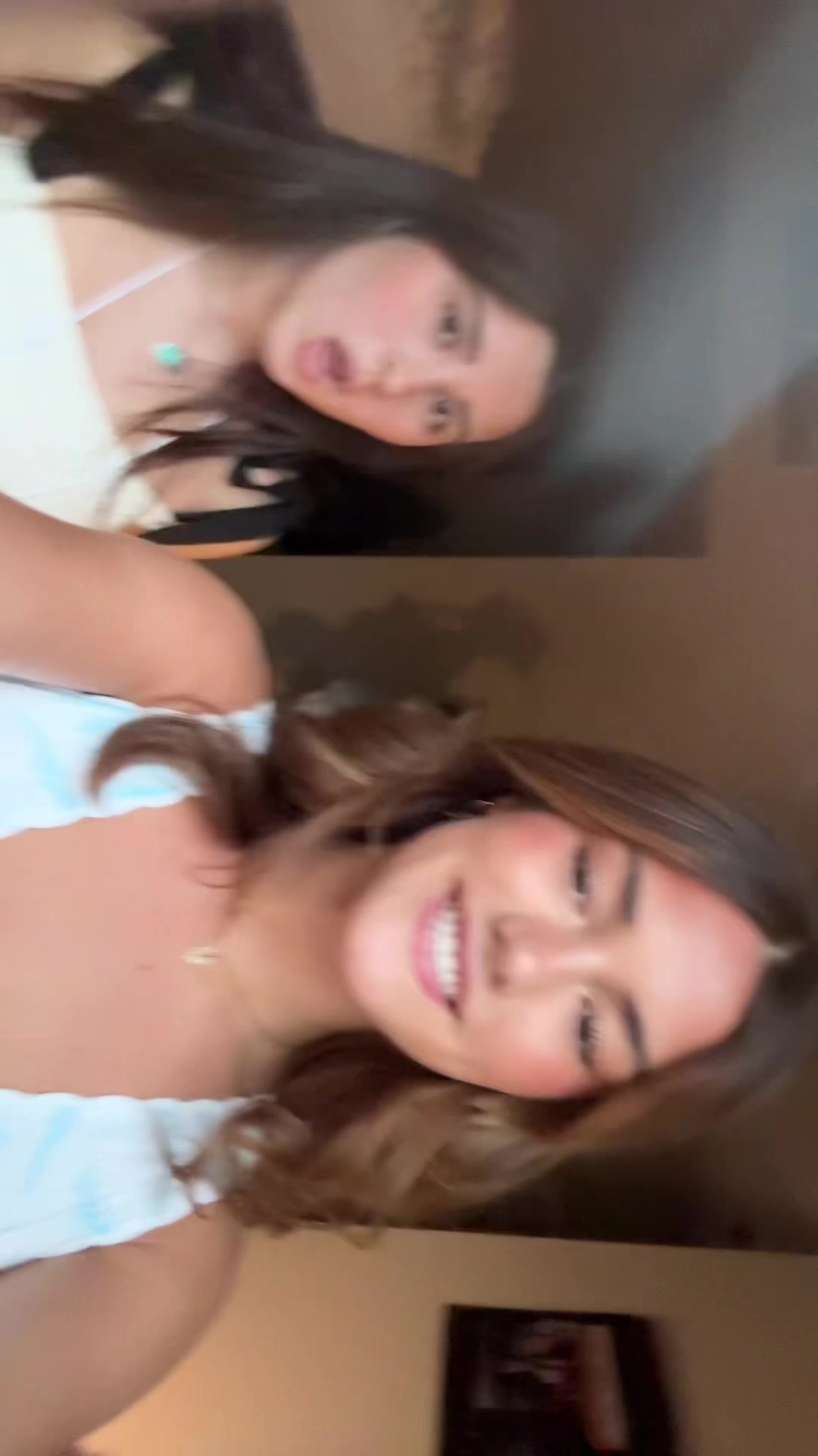 @rozwells_
