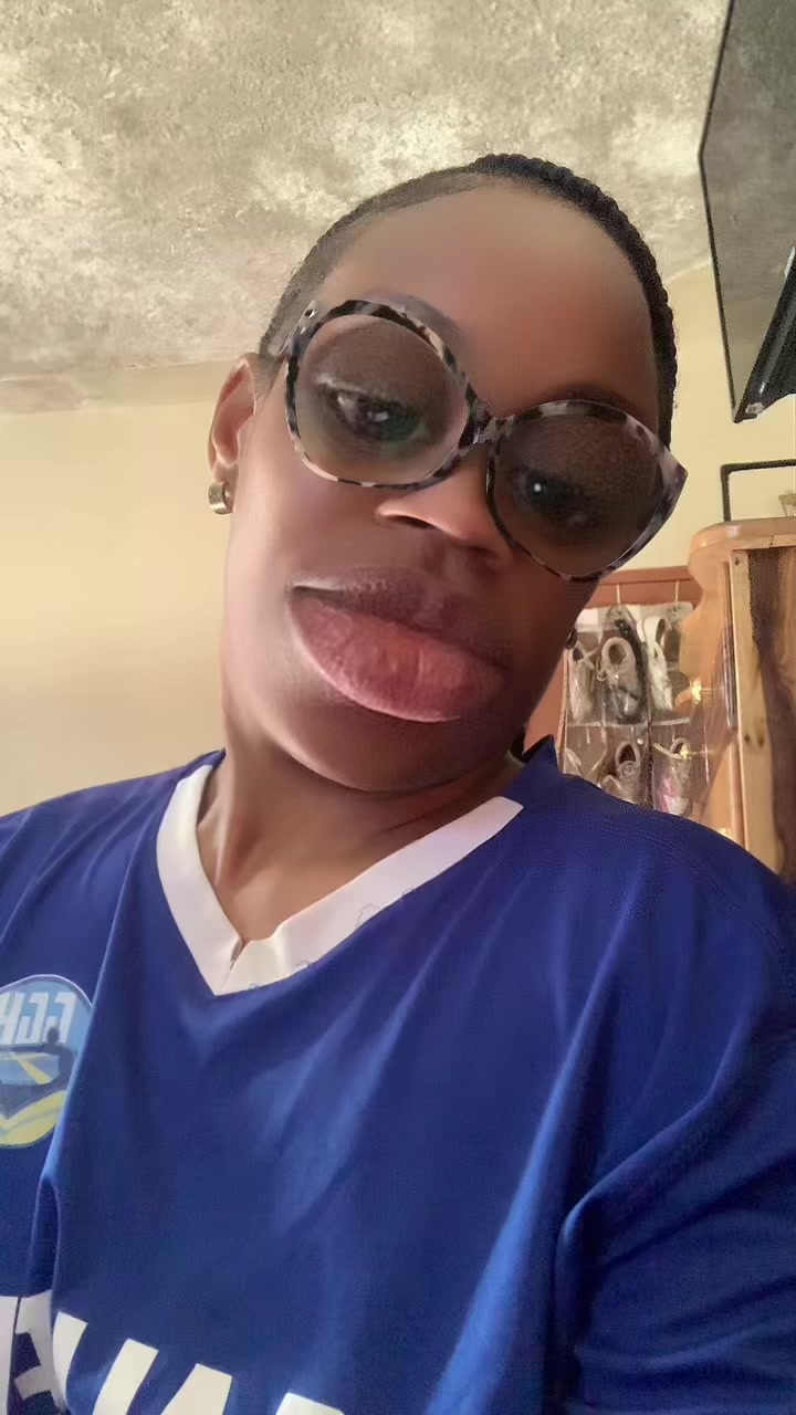 @Daminique🥺🇯🇲