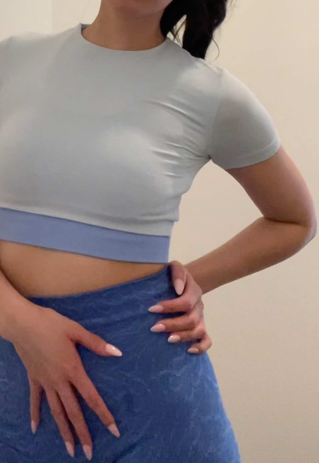 @𝐚 𝐧 𝐠 𝐢
