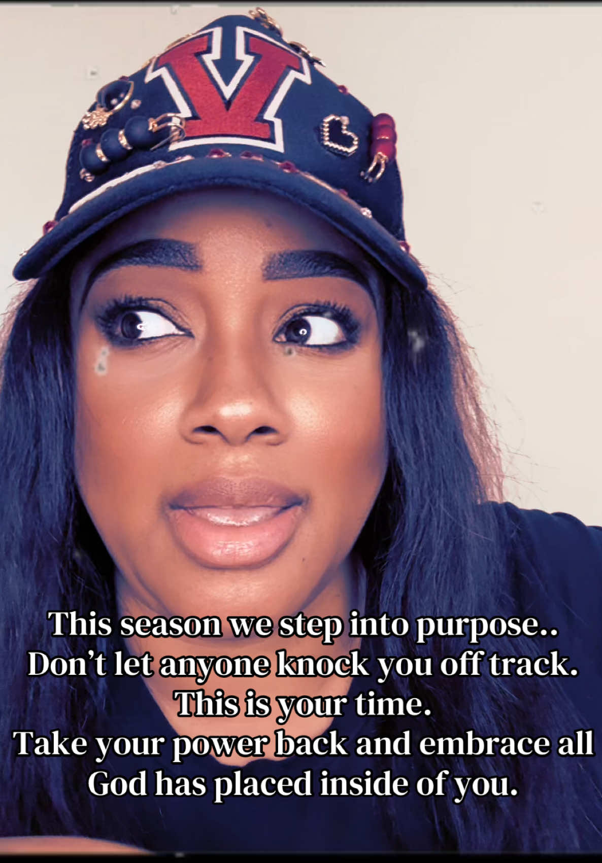 @Simply V 👠