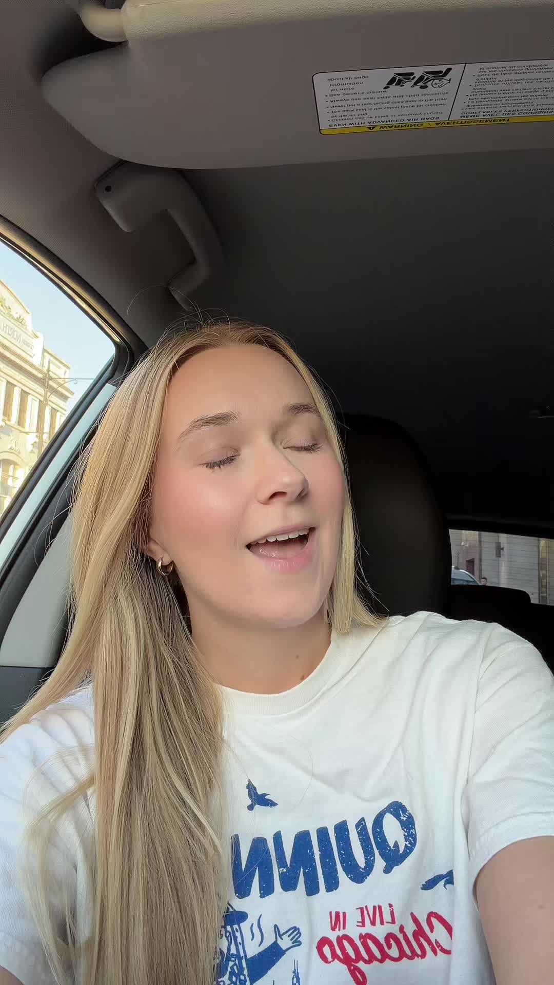 @Veronica Paulina