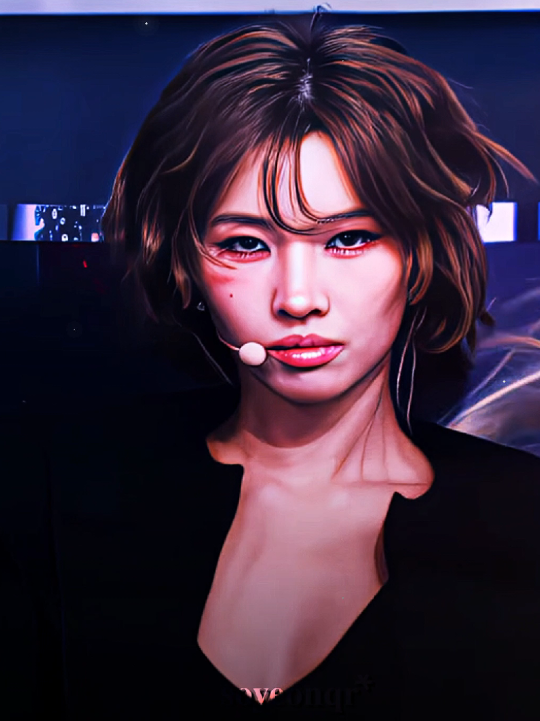 @𝐬𝐨𝐲𝐞𝐨𝐧𝐪𝐫*