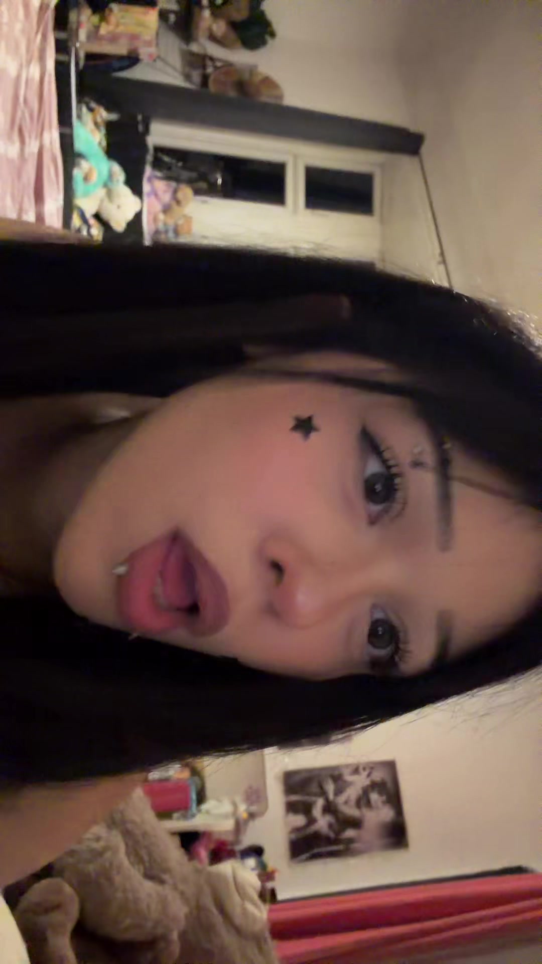 @idk_who_i_am_too