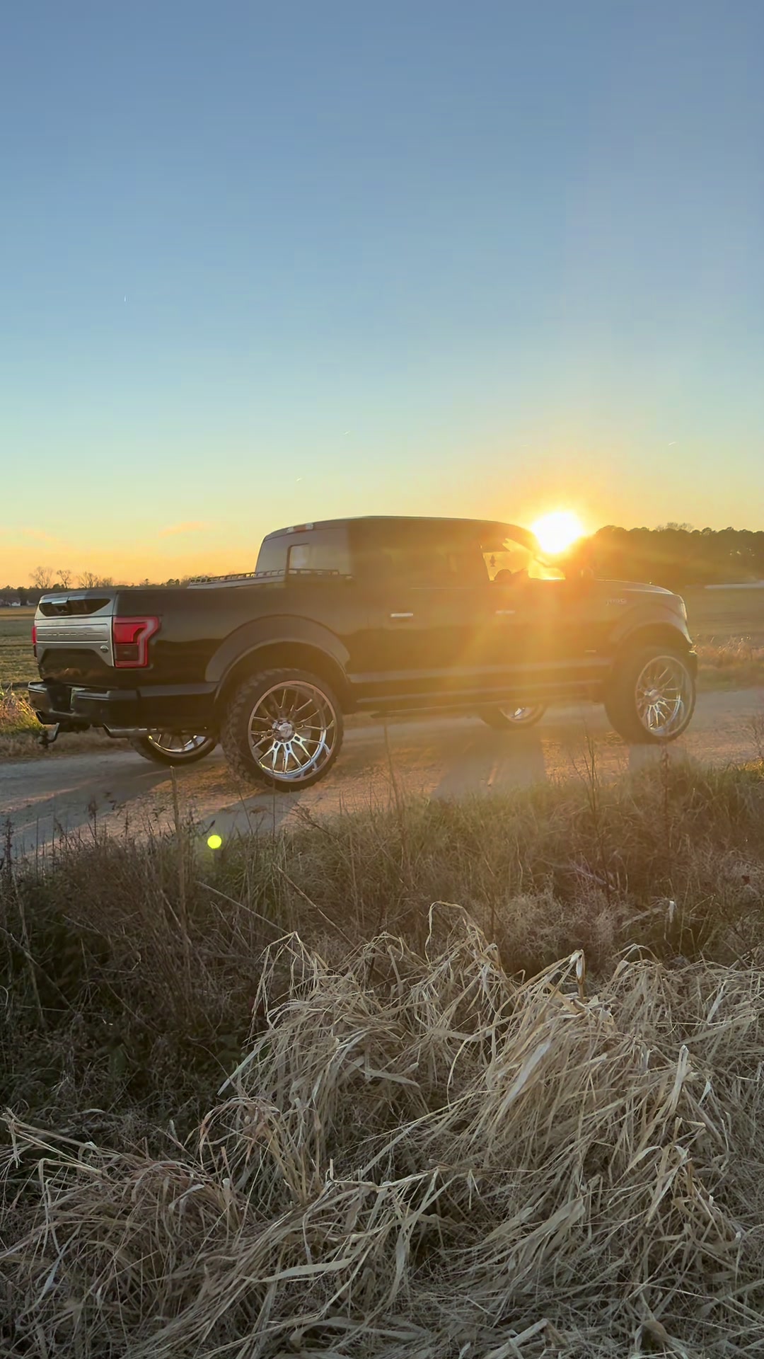 @tittytwister3.5