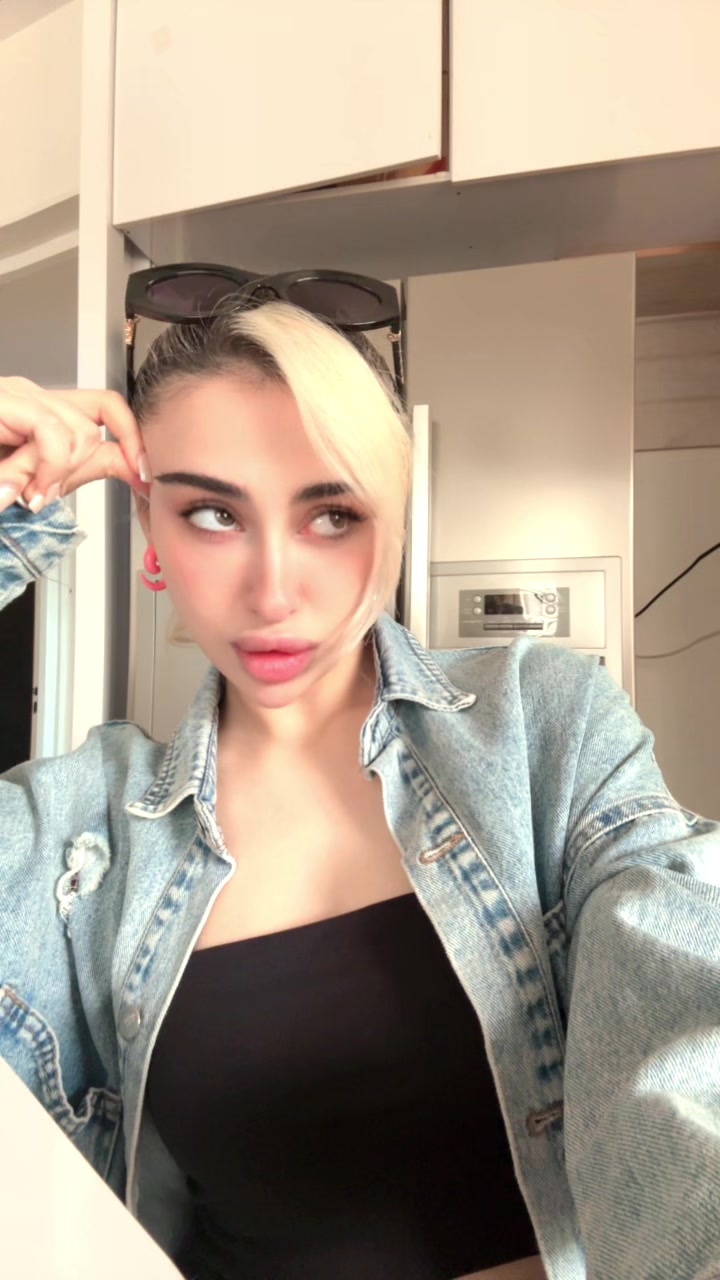 @parimahtahami