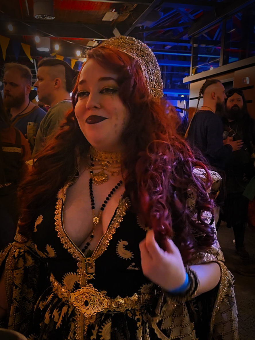 @LarpCouple