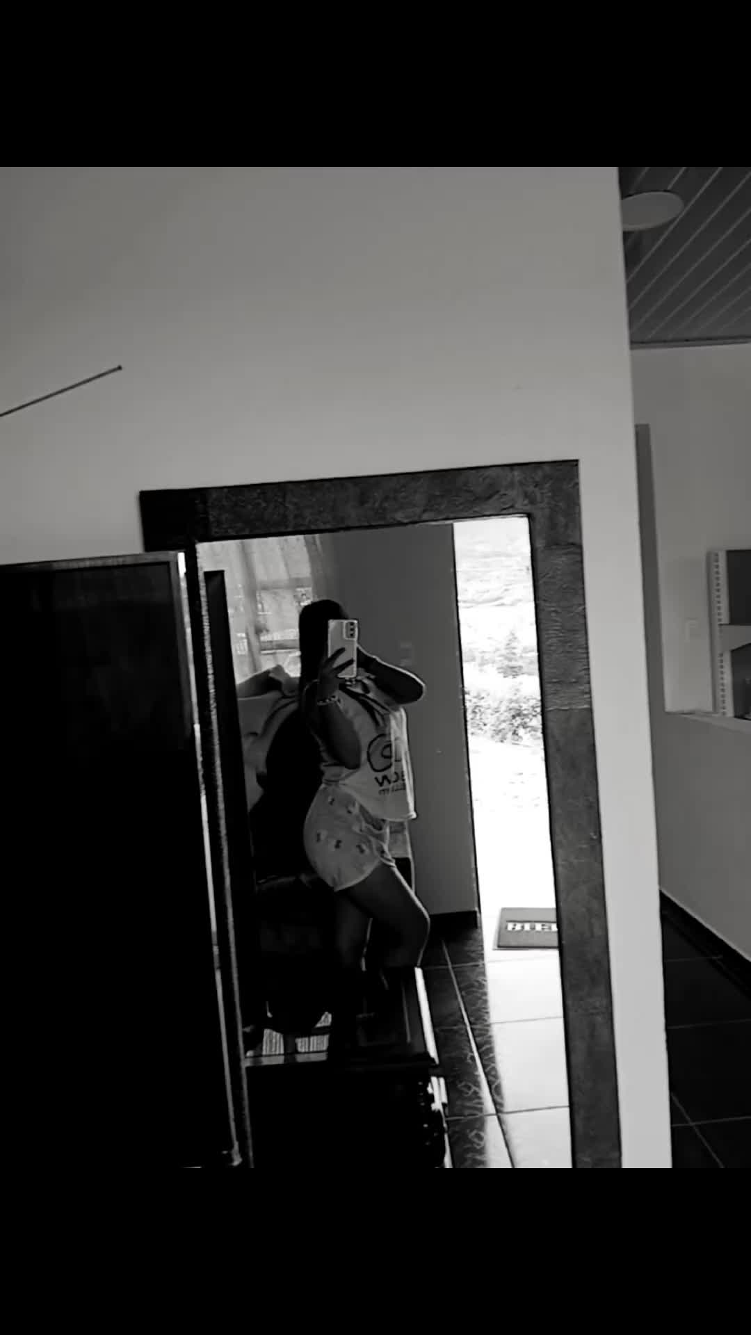 @Laurax🎀🦋