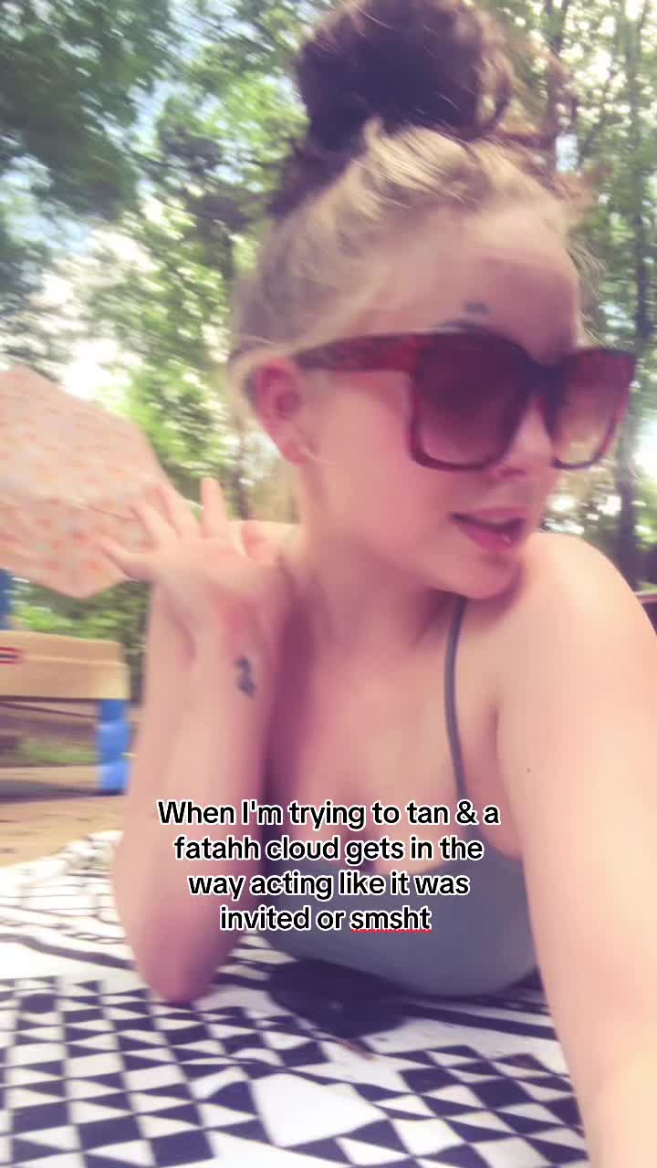 @lookingforclaramay