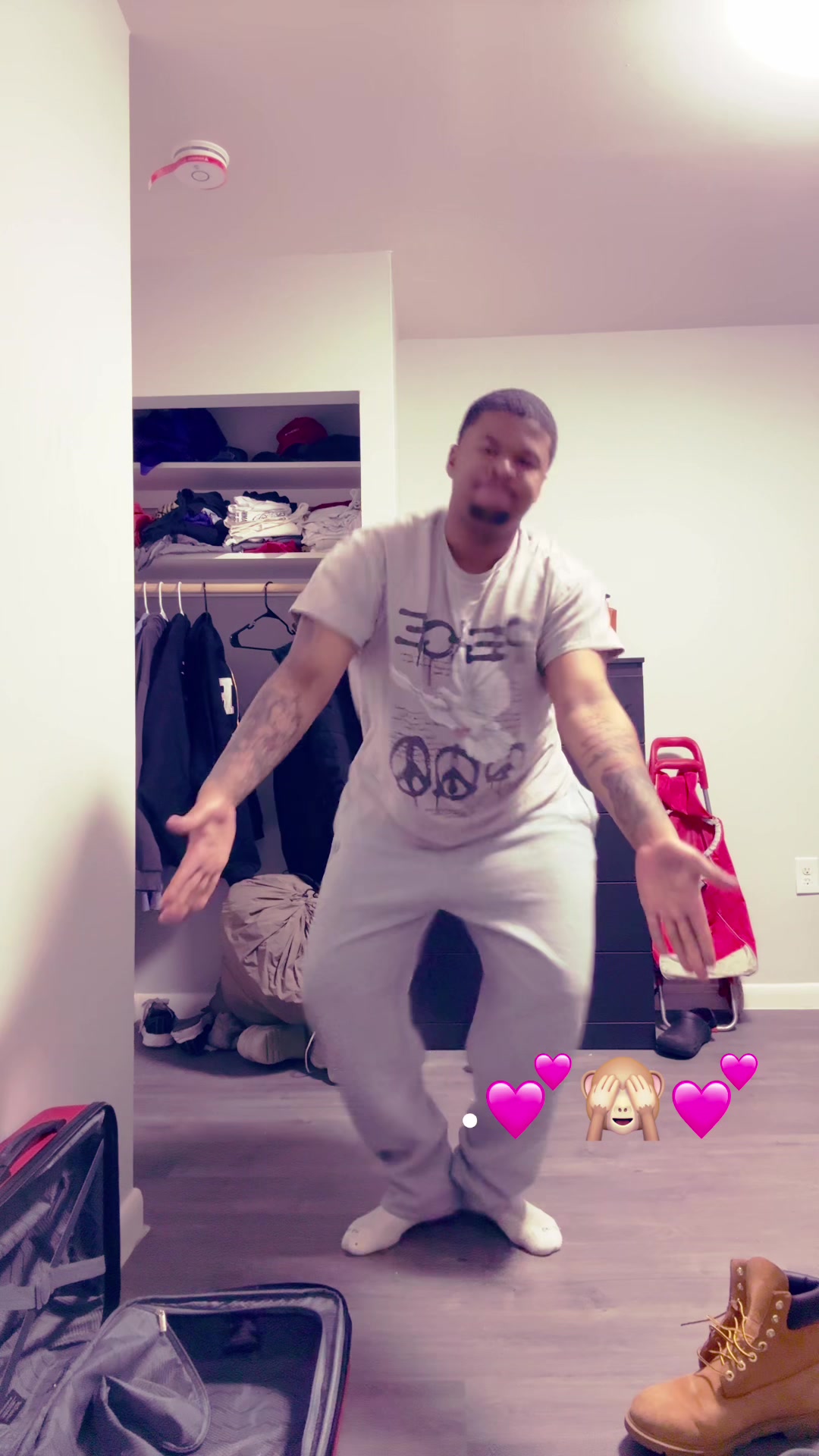 @troyyy 🖤