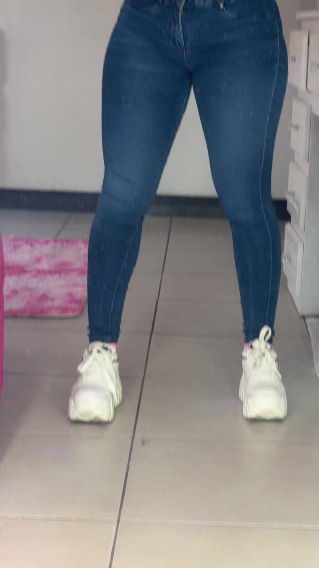 @MeliAlfaroOficial