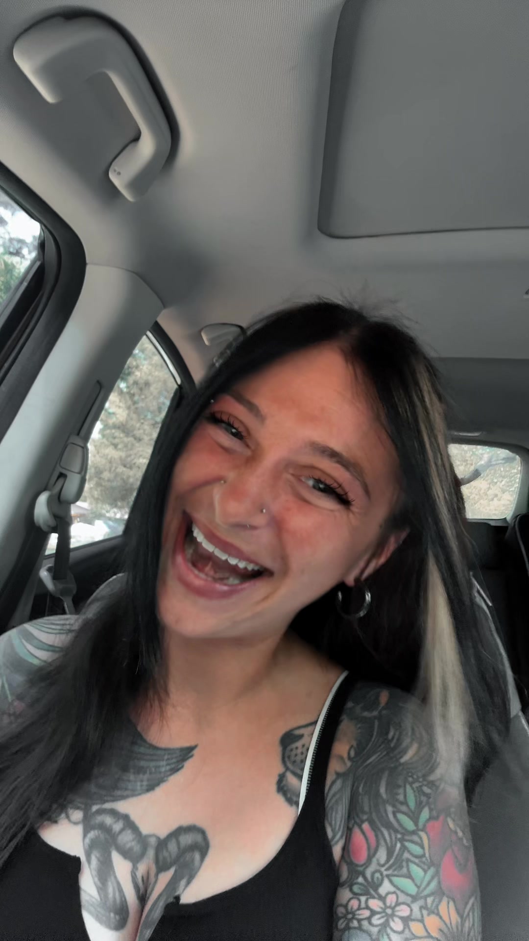 @lindseynicolefoster