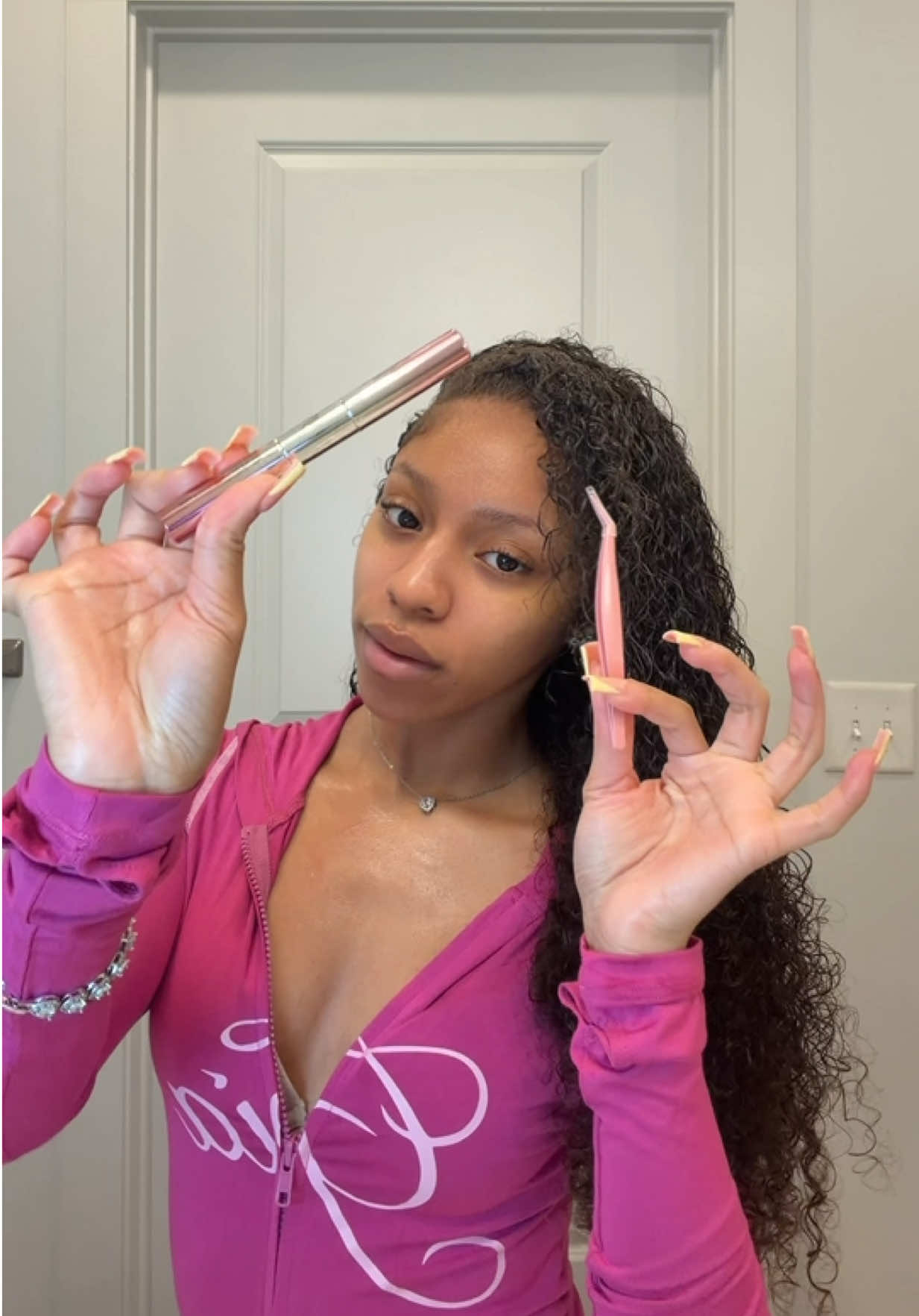 @YonikaaW