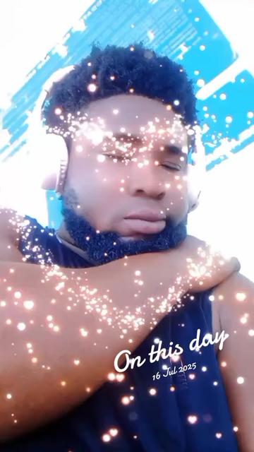 @🌍☀️🌍Nicholas🇬🇧🇬🇭🇦🇪