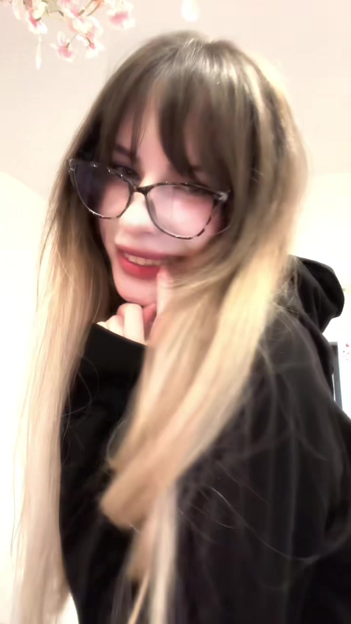 @Катенька♡