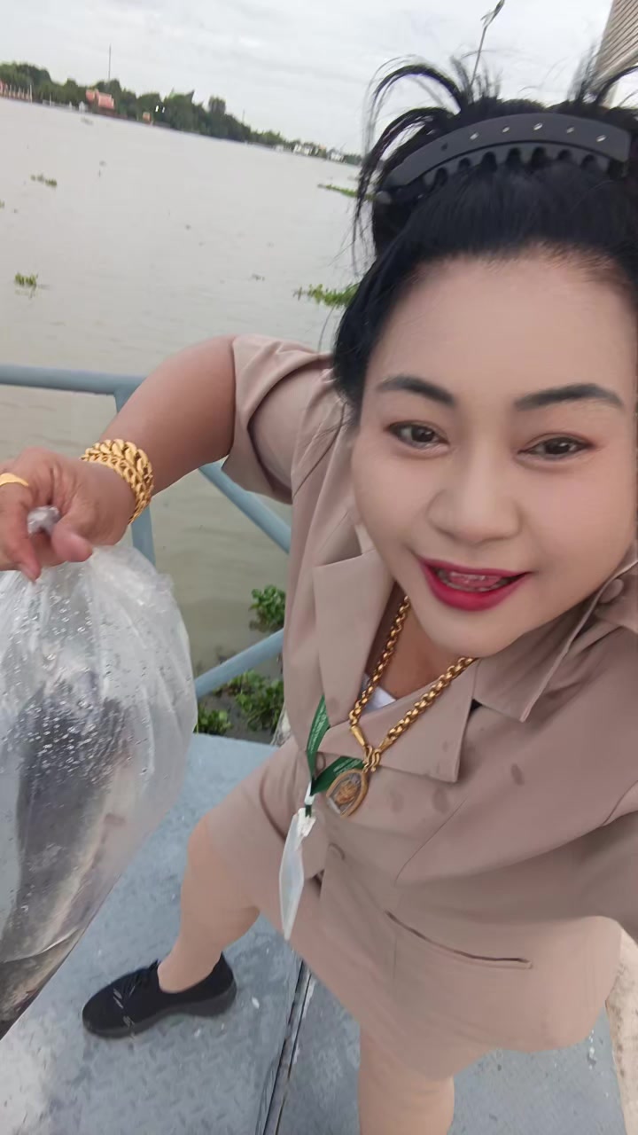 @ชุลีพร ใจเย็น