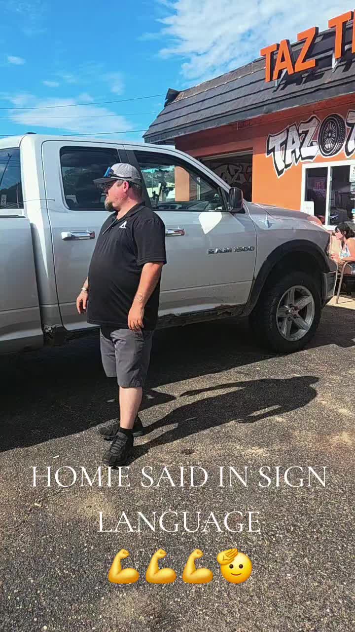 @LOUIEVSXXII