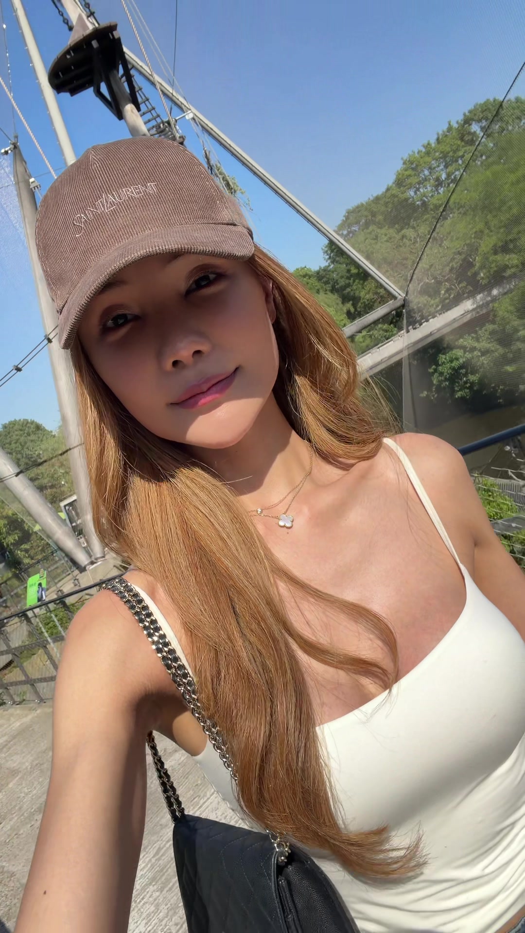 @Eva 🌸